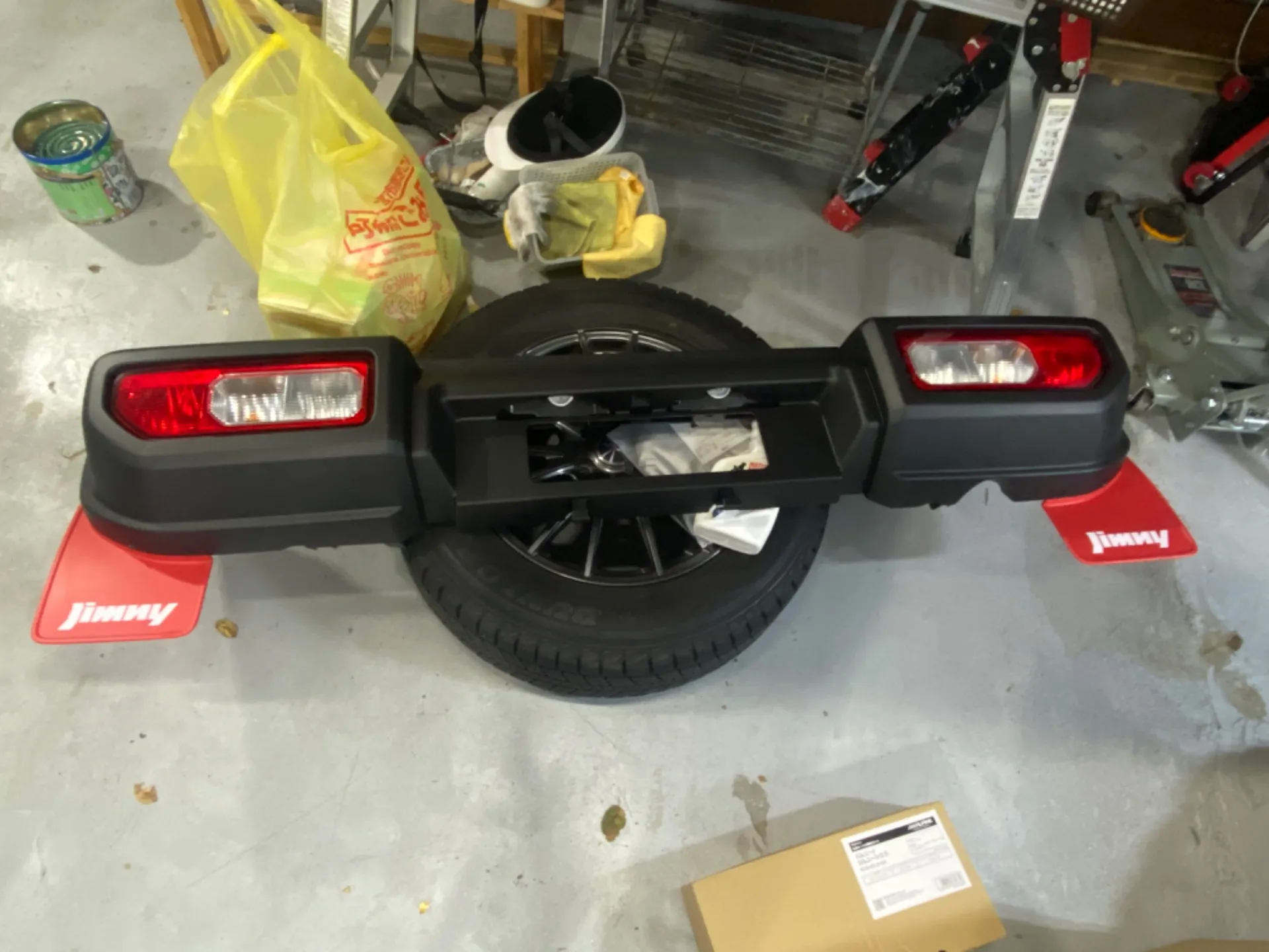 新型ジムニ－　バックカメラ取り付け